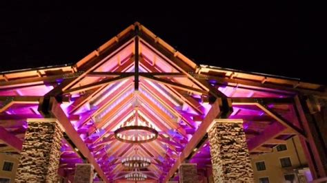 Ribbon cutting ceremony held for Mount Airy Casino's new Event Center | WOLF