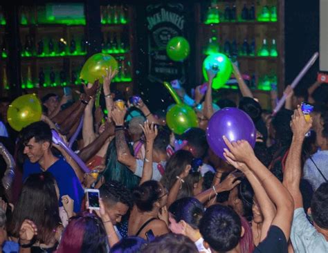 Top 5 Havana Cuba Nightclubs Villa Stay Musts | Diamond Cuba