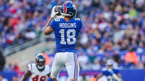 Daniel Jones hits Isaiah Hodgins for 26-yard gain | Giants vs. Texans Highlights