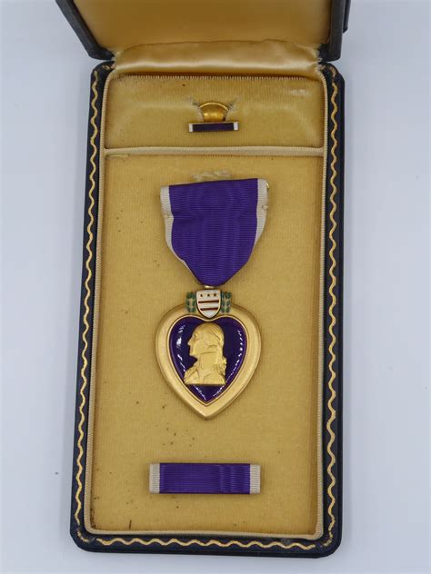 WW2 Cased Purple Heart Medal | Chasing Militaria