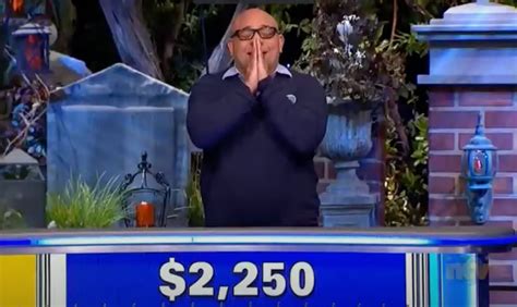 Wheel of Fortune contestant blows chance at $1M with wrong answer ...