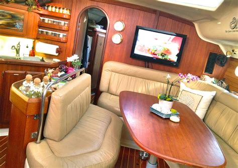 Beautiful | Boat decor, Boat interior, Sailboat interior