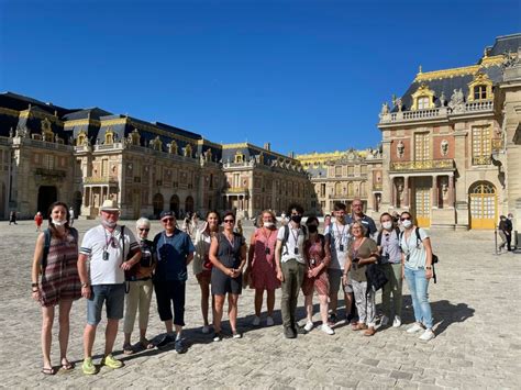 Versailles: Palace Guided Tour with Skip-the-Line Ticket | GetYourGuide