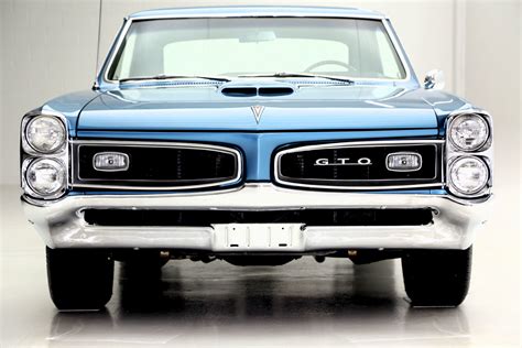 1966 Pontiac GTO Gorgeous Blue metallic, Black int, 4spd