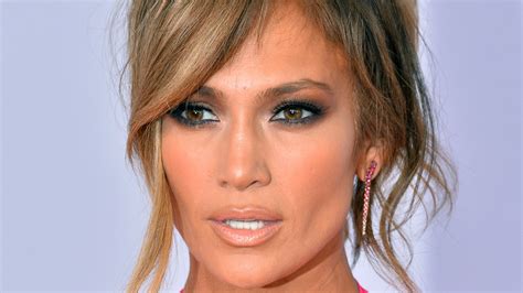 Jennifer Lopez Eye Makeup Tips | Saubhaya Makeup