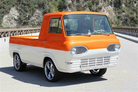 1962 FORD ECONOLINE CUSTOM PICKUP - Front 3/4 - 130989