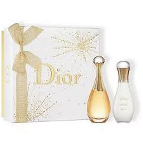 Boots has slashed the price of its Christmas gift sets and perfume by over 50 per cent ...