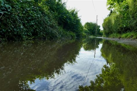 UK weather: Map shows where flood alerts and warnings are in place | UK ...