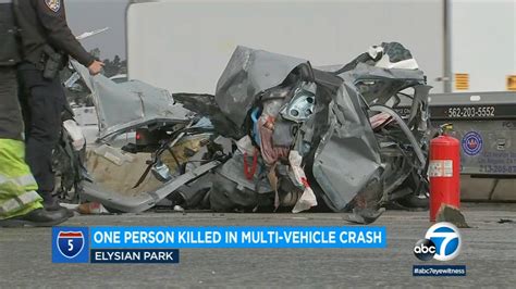 5 Freeway crash: 1 killed, several others injured in multi-vehicle ...