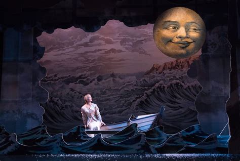 Review: Specters of the Stage Enchant in ‘Ghost Light’ - The New York Times