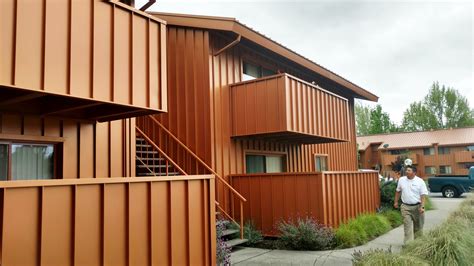 What Are Metal Wall Panels? Pros, Cons, & Types of Metal Wall Panel Systems