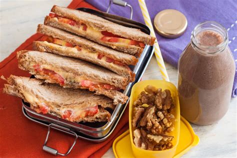 Kids Lunch Box Ideas: Grilled Tomato Cheese Sandwich with Chocolate and ...