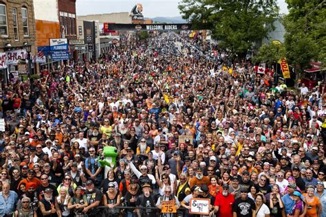 Official Sturgis rally attendance shatters record with 739,000 visitors