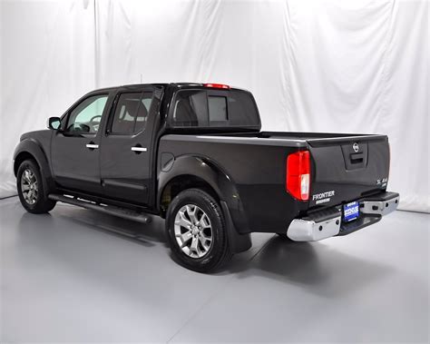 Pre-Owned 2018 Nissan Frontier SL 4WD Crew Cab Pickup