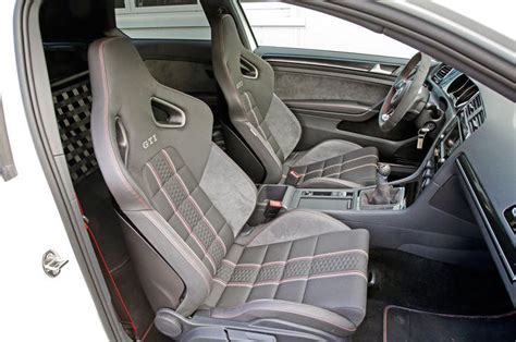 Volkswagen Golf GTI Clubsport S interior | Volkswagen golf, Volkswagen, Volkswagen golf gti