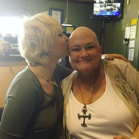 Paris Jackson Shares Tender Moment With Cancer-Stricken Mom Debbie Rowe - E! Online - AU