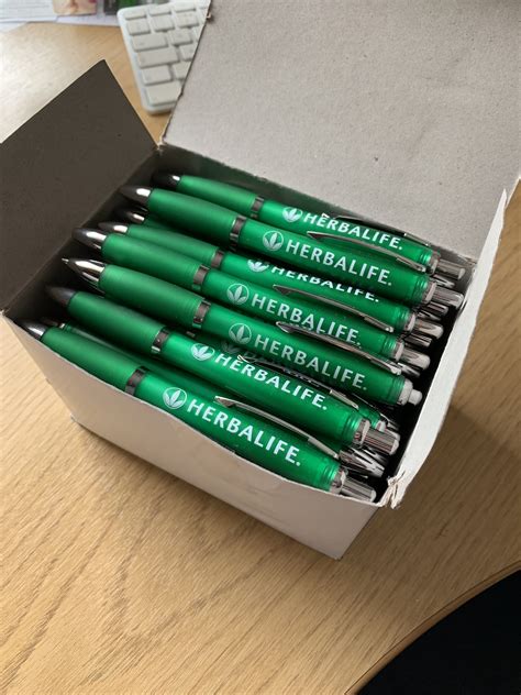 Herbalife promotional pens – gift - Presenter Supplies