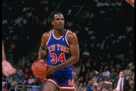 Here's why the Knicks should retire Charles Oakley's jersey - Posting and Toasting