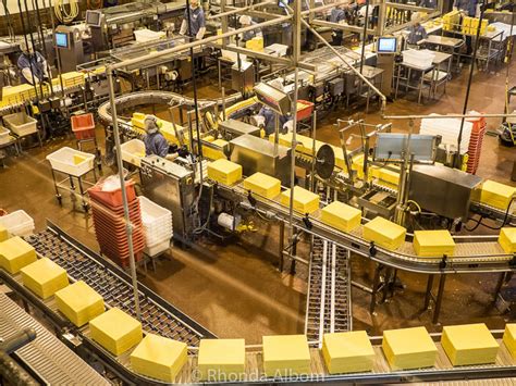 Tillamook Cheese Factory Tour: A Perfect Indoor Escape in Oregon