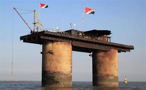 People really live in the world's tiniest 'state', Sealand