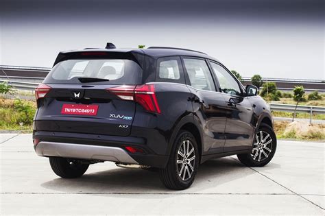 Mahindra XUV700: Review, Test Drive - Throttle Blips