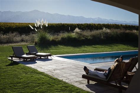 Where to Stay in Mendoza: The Best Mendoza Wine Hotels - Valentina's ...