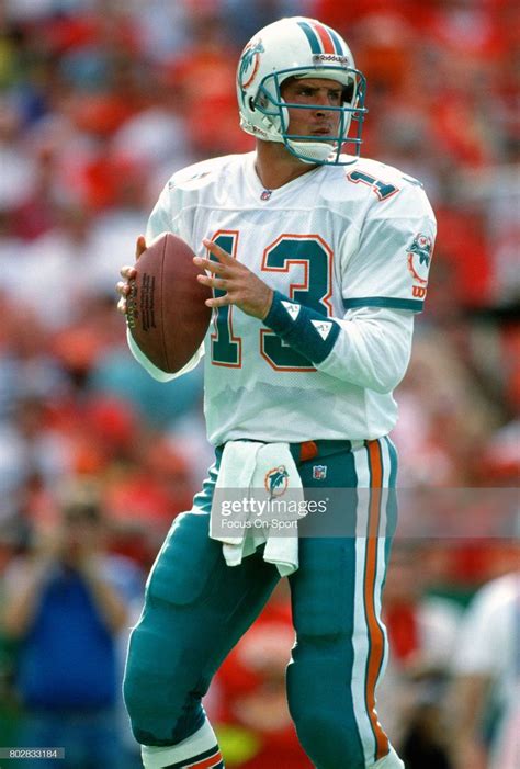 Quarterback Dan Marino of the Miami Dolphins in action against the ...