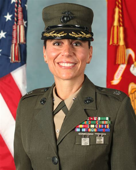 Controversy surrounds firing of Marines' female recruit battalion CO