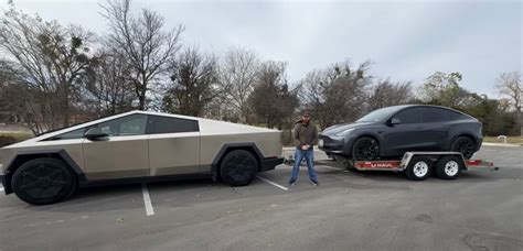 Tesla Cybertruck gets 160 miles of range in first towing test