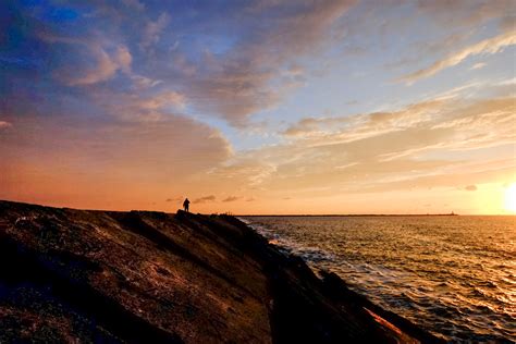 One night on the Pier on Behance