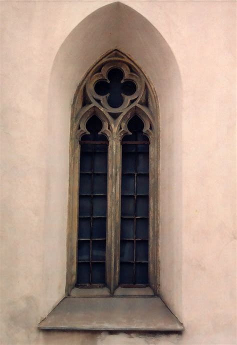 Gothic Windows : Free Gothic window Stock Photo - FreeImages.com - ten ...