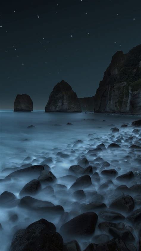 Itanki Beach, Muroran, Hokkaido | Alone in the dark, Beach night, Dark ...