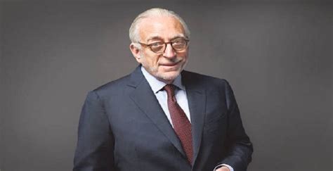 Nelson Peltz Biography - Facts, Childhood, Family Life of Businessman ...