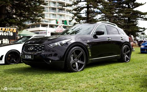 Iron Chef Imports » 2011 Infiniti FX50 S Premium - SOLD!