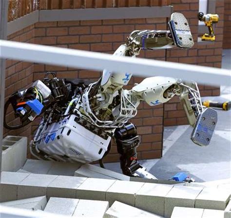 Robots compete in response to California disaster simulation