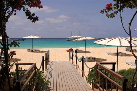 The most romantic hotels on the islands of Cape Verde