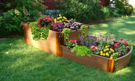 How to Make Your Own Raised Garden Bed - Postconsumers