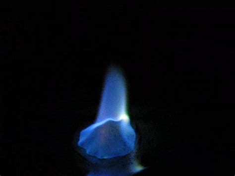 Copper flame color of Cuprous chloride in burning Methanol… | Flickr