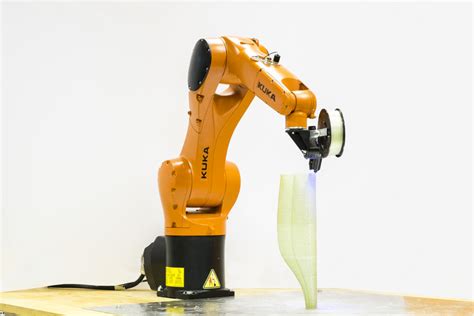 This 6-Axis Robot Arm Can 3D Print Fiberglass Composites | ArchDaily