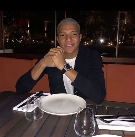 🤍🤍🤍 in 2023 | Kylian mbappé, Cute football players, Soccer players