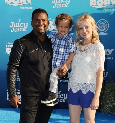 Alfonso Ribeiro Takes His Family to the 'Finding Dory' Premiere Picture ...