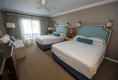 Photos & Thoughts: Beach Club's New Rooms - Disney Tourist Blog