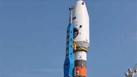 Russia will launch Luna-25, its 1st moon mission since 1976, today and ...