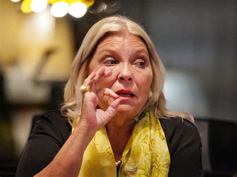 El implacable diagnóstico de Elisa Carrió sobre el ajuste de Javier ...