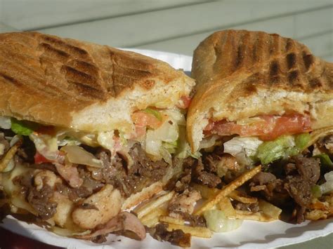 Food So Good Mall: Puerto Rican Tripleta Sandwich | Boricua recipes ...