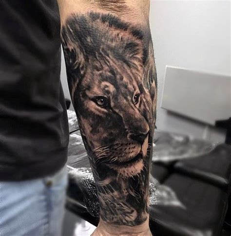 40 Lion Forearm Tattoos for Men [2024 Inspiration Guide] | Lion tattoo, Lion forearm tattoos ...