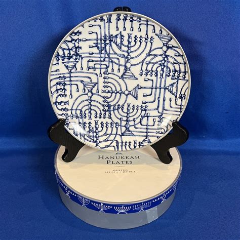 Set of 4 WILLIAMS SONOMA 2012 Blue White Menorah HANUKKAH Salad Plate 8 ...