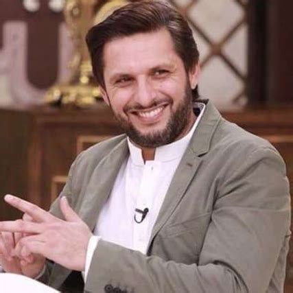 Shahid Afridi Sister, Age, Wife, Daughters, Net Worth, Family ...