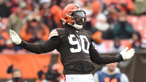 Jadeveon Clowney returning to Cleveland Browns despite bigger contract ...