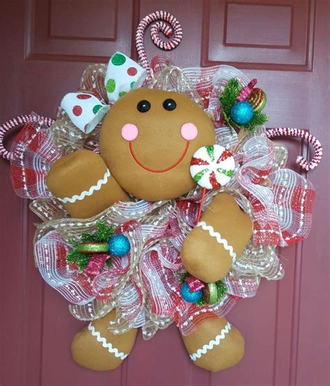 Gingerbread wreath | Gingerbread christmas decor, Christmas wreaths, Gingerbread decorations